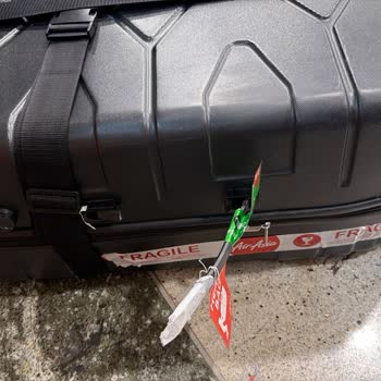 Exijo Indemnización Adecuada Por Mi Maleta Rota de Air Asia