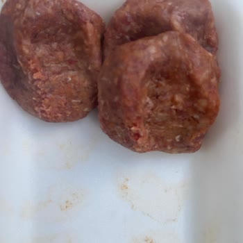 Carrefour SA Köfte Ağırlığı Yarıya Düştü Ve Kalitesi Bozuldu