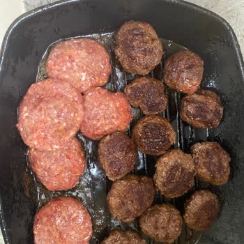Carrefour SA Köfte Ağırlığı Yarıya Düştü Ve Kalitesi Bozuldu