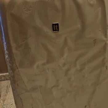 It Luggage Valizimde İlk Kullanımda Kabarmalar Ve Garanti Süresi Dışında Değişim Talebi