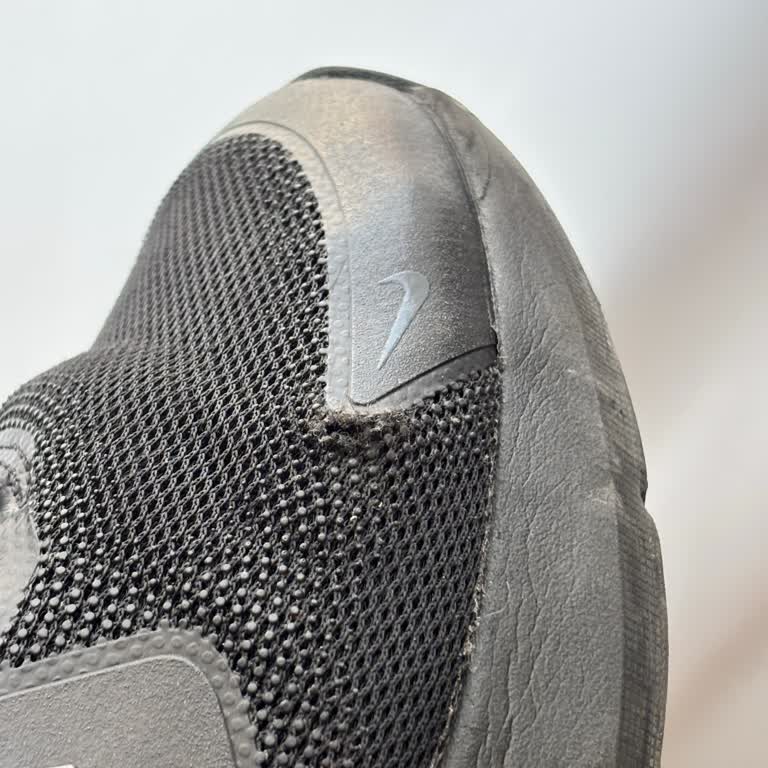 Nike Ayakkabının Üç Ayda Kırılması Ve Değişim Reddi