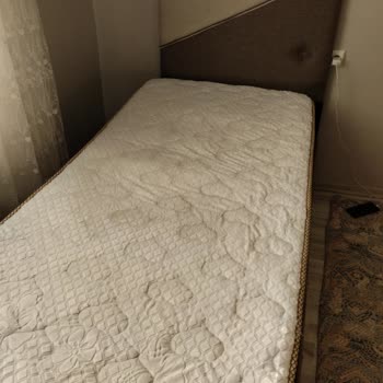 Yatak Çökmesi Ve Mağaza İlgisizliği