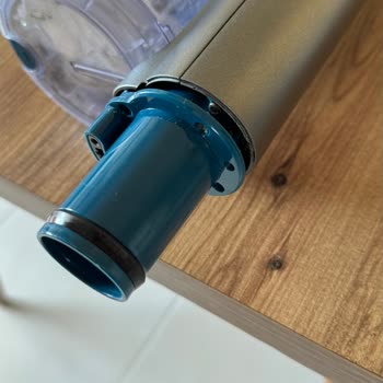 Philips 8000 Dik Süpürge Başlığı 1,5 Ayda Kırıldı, Yedek Parça Ve Destek Yok