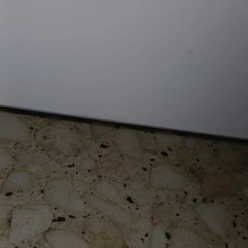 Garanti Altındaki Derin Dondurucuda Çelişkili Servis Sözü Ve Değişim Reddi