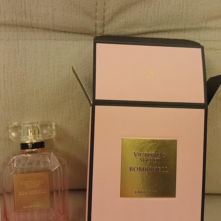 5.600 TL'lik Victoria’s Secret Bombshell Parfümün Kokusunun Yarım Saatte Kaybolması