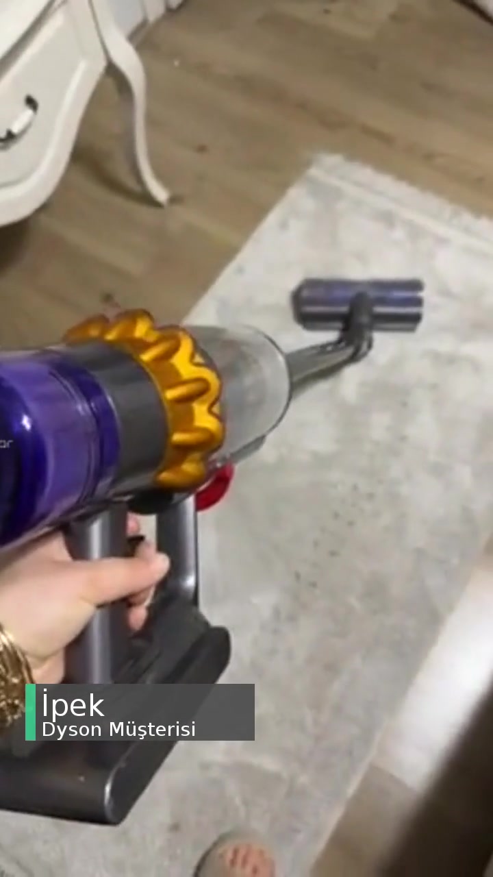 Dyson Süpürge Çalıştıktan 5 Sn Sonra Kapanıyor