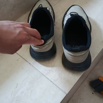 Kısa Sürede Kırılan Topuk Parçası İçin Değişim Ve İade İsteği