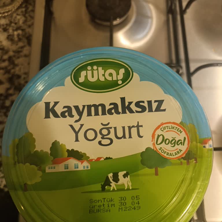 A101 Şubesinde Son Kullanma Tarihi Geçmiş Yoğurt Satışı