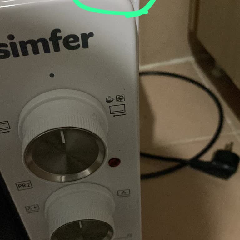 Kırık Fırın Ve Kaba Kargo Görevlisi Nedeniyle Çözüm Talebi