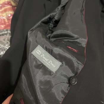 Moses Collection’da Hatalı Takım Elbise Ve İade İşlemi Sorunu
