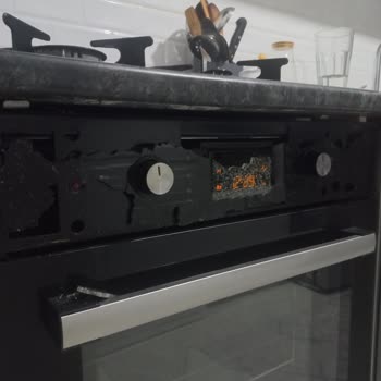 Kumtel Ankastre Fırın Cam Patlaması Ve Ücretsiz Değişim Talebi
