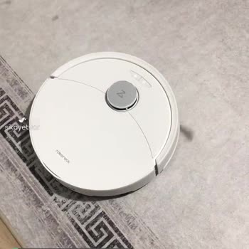 Roborock Q8 Pro Max Plus Cihazım Duvarlara Vuruyor, İstasyonuna Gitmiyor!