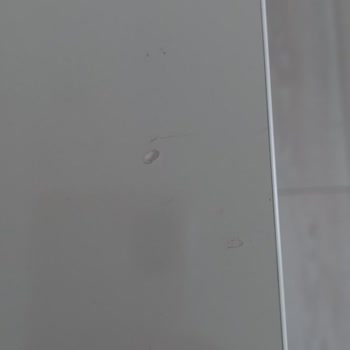 İstikbal Rustik Takımında Vitrin Yok, Dolap Kırık Ve Çözüm Bekleniyor