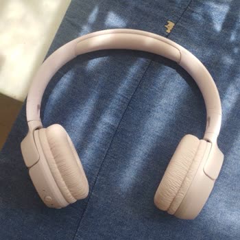 JBL Tune 510BT Kulaklıkta Sürekli Bağlantı Kesintisi Ve Servis Yanıltması