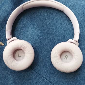 JBL Tune 510BT Kulaklıkta Sürekli Bağlantı Kesintisi Ve Servis Yanıltması