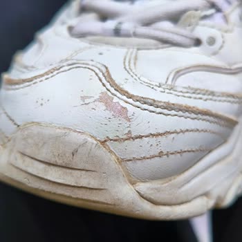Skechers Ayakkabısının Kısa Sürede Boya Atması Ve Garanti Reddi