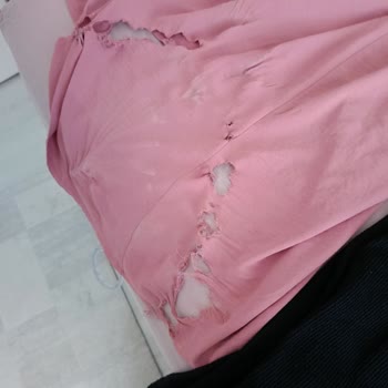 Beko Çamaşır Makinesi Kıyafetlerimi Yırtıyor, Servis Yardımsız Bırakıyor