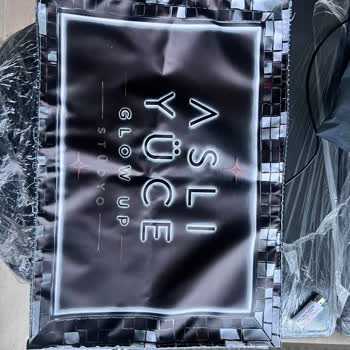 İki Afiş Tek Yön Basıldı, Lightbox Ölçü Ve Baskı Hatası, Firmadan Cevapsızlık
