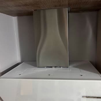 Davlumbaz Montajı Sırasında Oluşan Hasar Ve Yetkili Servisin Yanıtsızlığı