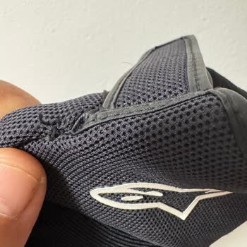 Motomax Kadıköy'de Alpinestars Eldiven Değişim Reddedildi Ve Kaba Üslup