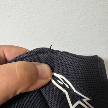 Motomax Kadıköy'de Alpinestars Eldiven Değişim Reddedildi Ve Kaba Üslup