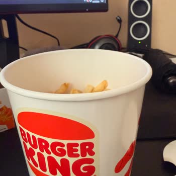 Burger King Şubesinde Patateslerin Sürekli Eksik Gönderilmesi Ve İade Talebi