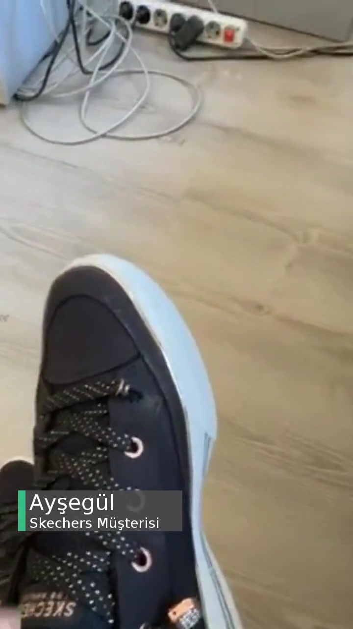 Skechers Defolu Ayakkabı Ürün İlk Kullanımda Koptu Yırtıldı