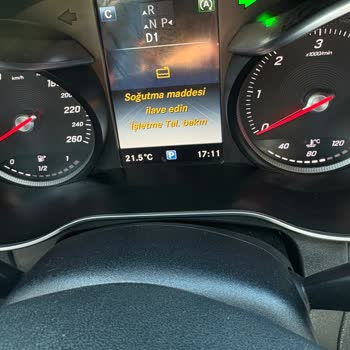 Mercedes-Benz Yetkili Servisinin Hatalı Bakımı Sonrası Sürekli Yağ Ve Su Arızaları