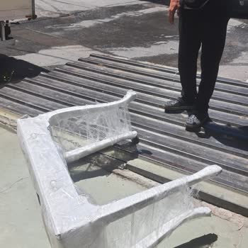 Hepsijet'in Paketsiz İade Ürününü Kırması Ve Tazminat Reddi