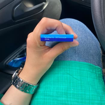 Vivident Xylit Damla Sakızda Toz Haline Gelen Bozuk Ürün Şikayeti