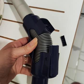 Sinbo Dikey Süpürge Boru Klipsi Kırıldı, Yetkili Servis Parça Sağlamıyor