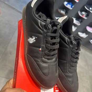 U. S. Polo Assn. Ayıplı Ayakkabının Dikiş Sorunu ve Açıklama Yapmadan Red Cevabı