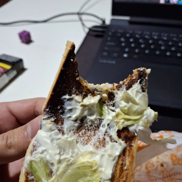 Yanık Ve Eksik Popeyes Siparişim İçin Ücret İadesi Talebi