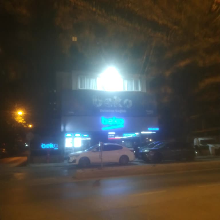 Mağaza Personelinin İlgisiz Tutumu Müşteriyi Mağazadan Çıkmaya Zorladı
