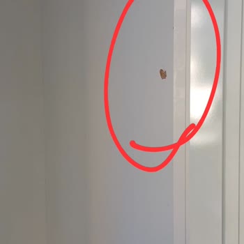 Kurulum Hatası Ve Çizik Dolap Çocuk Güvenliğini Tehdit Ediyor