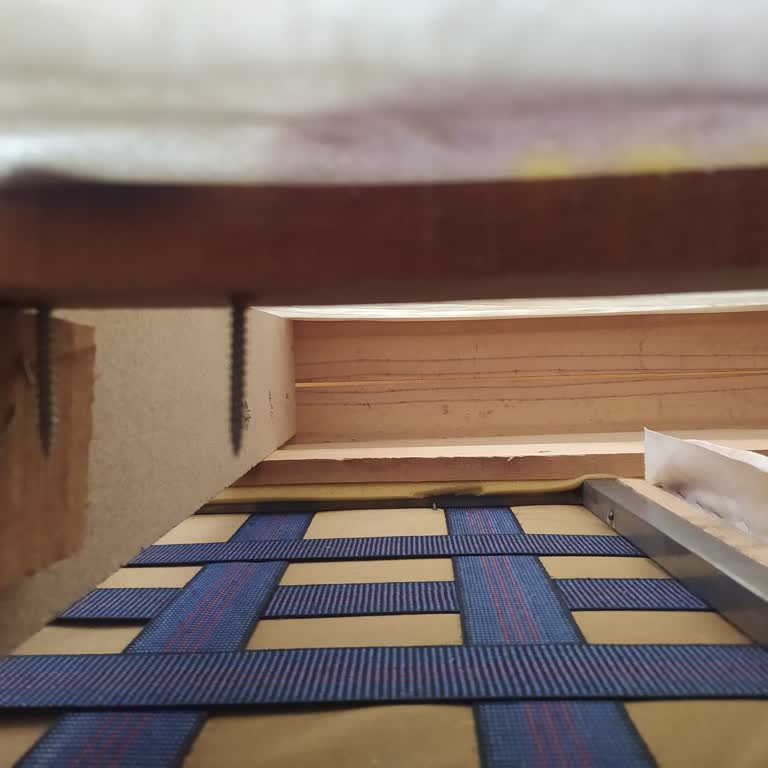 Koltukta Çıkan Vida Ayağımı Yaraladı, Ürün Güvenliği Sorunu