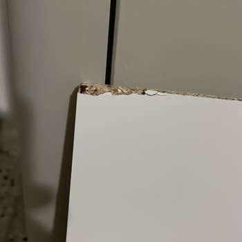 IKEA'dan Eksik Teslimat Ve Hasarlı Ürünler, Tamamlanmamış Montaj Ve Geciken İade Talebi
