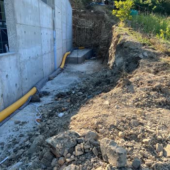 Sınır Çiti İhlali Ve Çocuk Parkı Güvenliği İçin Yeni Çit Talebi