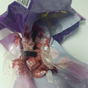 Kırık Ojeler İçin İade Talebi Ve Cevapsız Müşteri Hizmeti