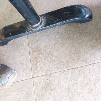 Hijyen Eksikliği, Lavabo Kokusu Ve Yanlış Tostlar Şikayeti