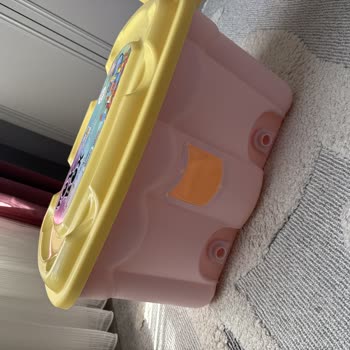 Beehome Oyuncak Kutusu Tekerleri Kısa Sürede Kırıldı!