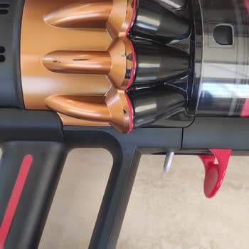 Dyson V16 Piston Animal Süpürgenin Performans Yetersizliği Ve Servis Hasarı