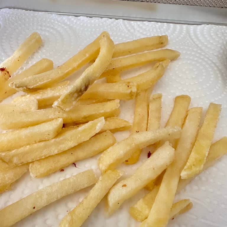 Patates Yanması Ve Ayran Eksikliği Tam İade Talebi