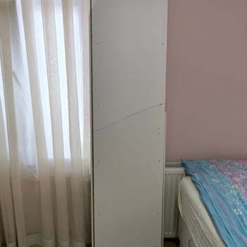 Kırık Dolap Parçası İçin Uzun Süreli Çözüm Bekleyişi