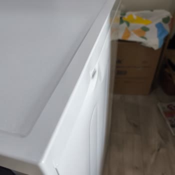 Yeni Grundig Çamaşır Makinesinde Kırık Ve Servis Sorunu