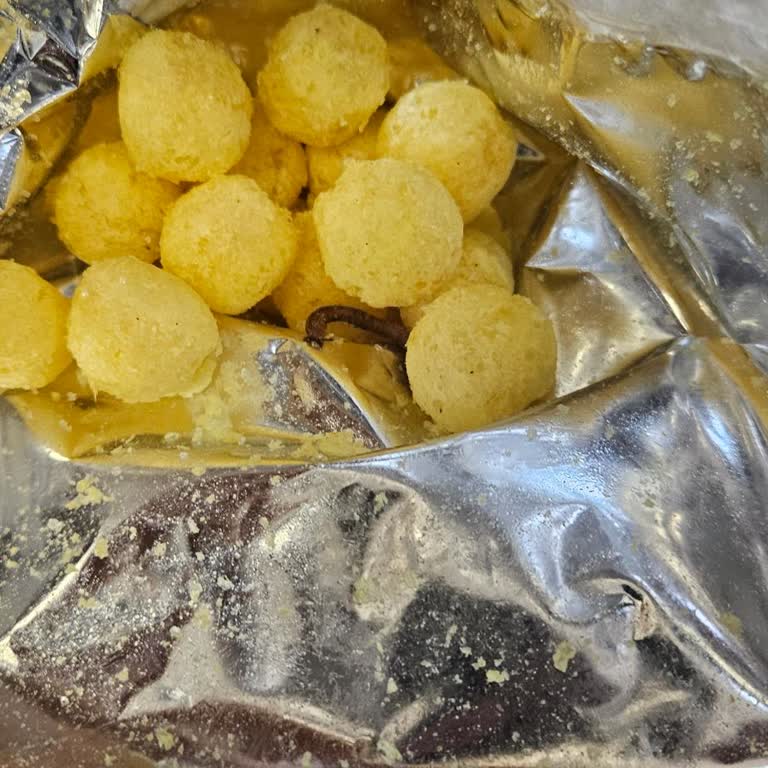 İskenderun Şok Markette Satın Alınan Amigo Çerezinde Solucan Bulundu