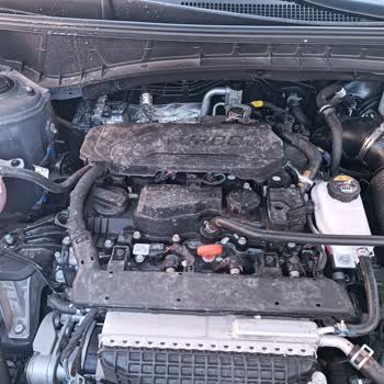 Yeni Hyundai Tucson Ön Kaput Ses İzolasyonundaki Yırtılma İçin Garanti Kapsamı Talebi