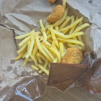 İkili Ücretine Tekli Menü Geldi, Yağ İçinde Paketle Hijyen Sorunu