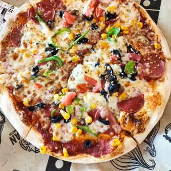 Kocaeli Başiskele Domino’s Şubesinde Bol Malzemos Pizzada Malzeme Eksikliği