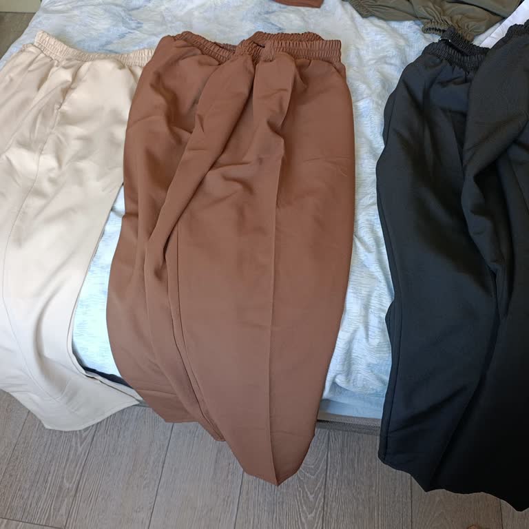 Yanlış Renk Pantolon Gönderimi Ve Ücretsiz İade Talebi
